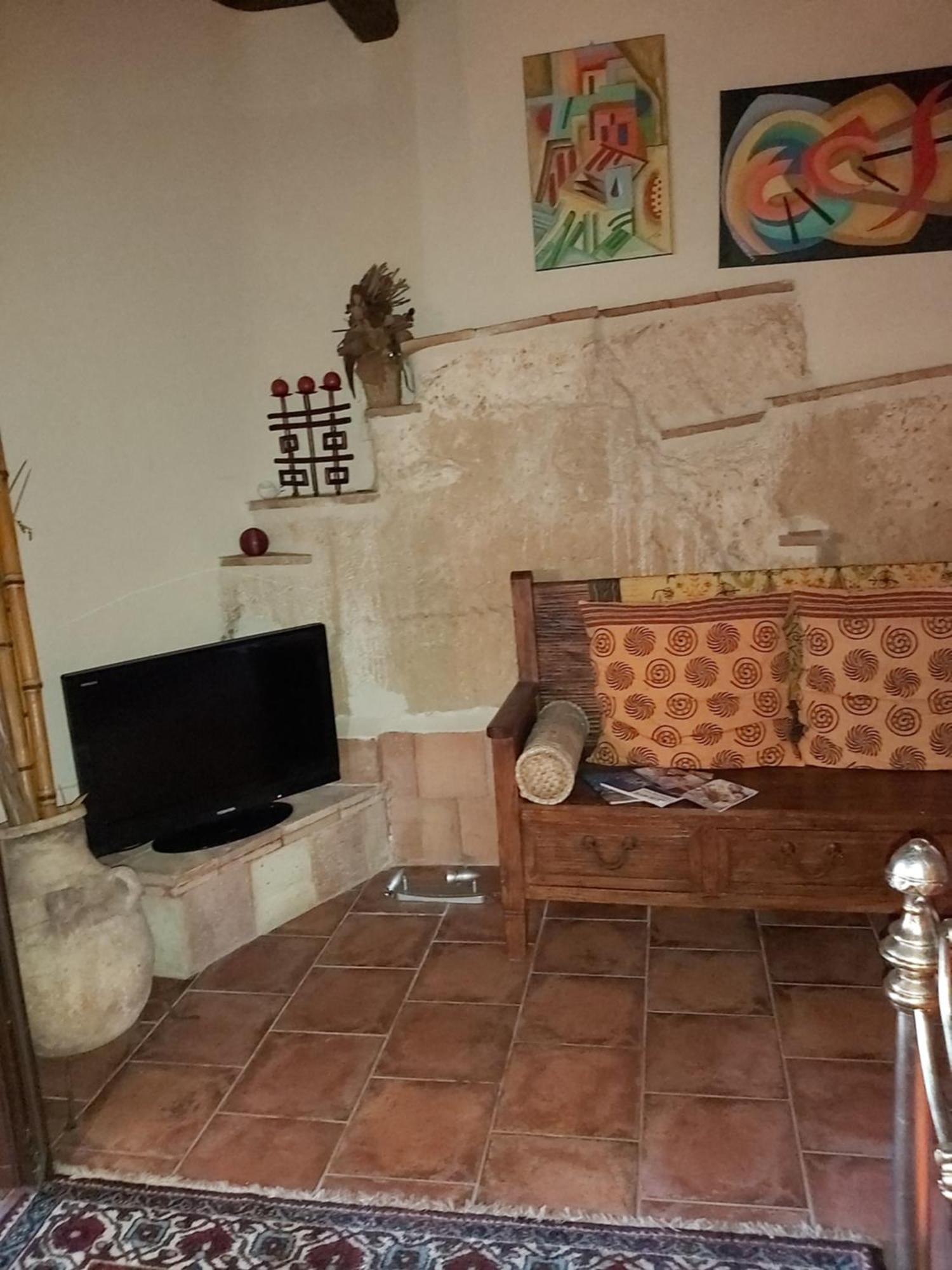 Casolare Giummari Bed and Breakfast Carini Rum bild